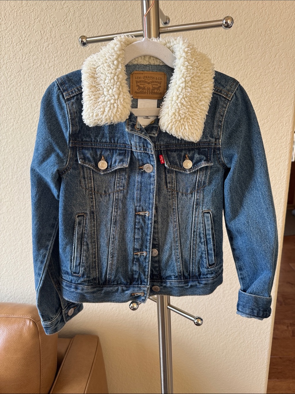 Levi's Sherpa Denim Jacket - Kids size S (8)